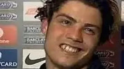 热那亚与威尼斯半场战平，互交白卷