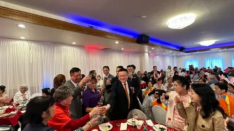 “上海队逆转胜北京队，揭秘卢伟与洛夫顿赛后发言！两大关键球员备受关注”